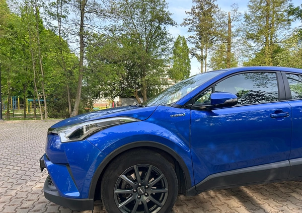 Toyota C-HR cena 73000 przebieg: 100400, rok produkcji 2018 z Sokółka małe 92
